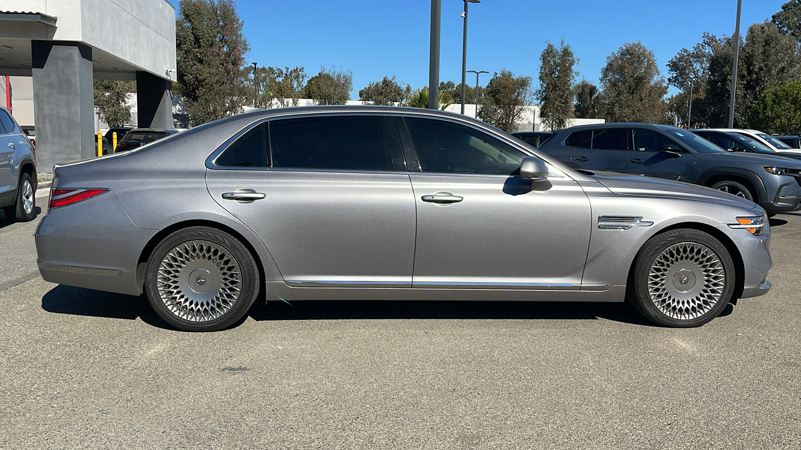 2021 Genesis G90 3.3T Premium RWD 6