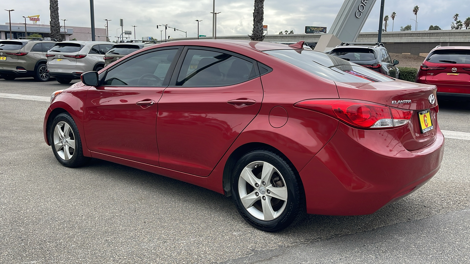 2013 Hyundai Elantra GLS 11