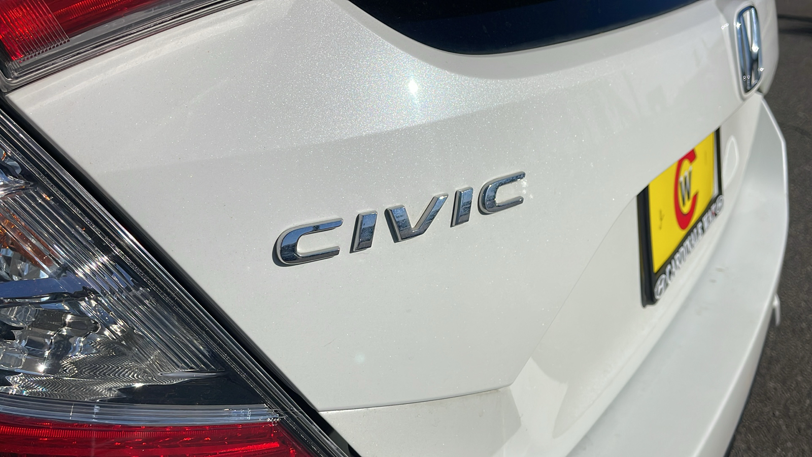 2018 Honda Civic Sport 28