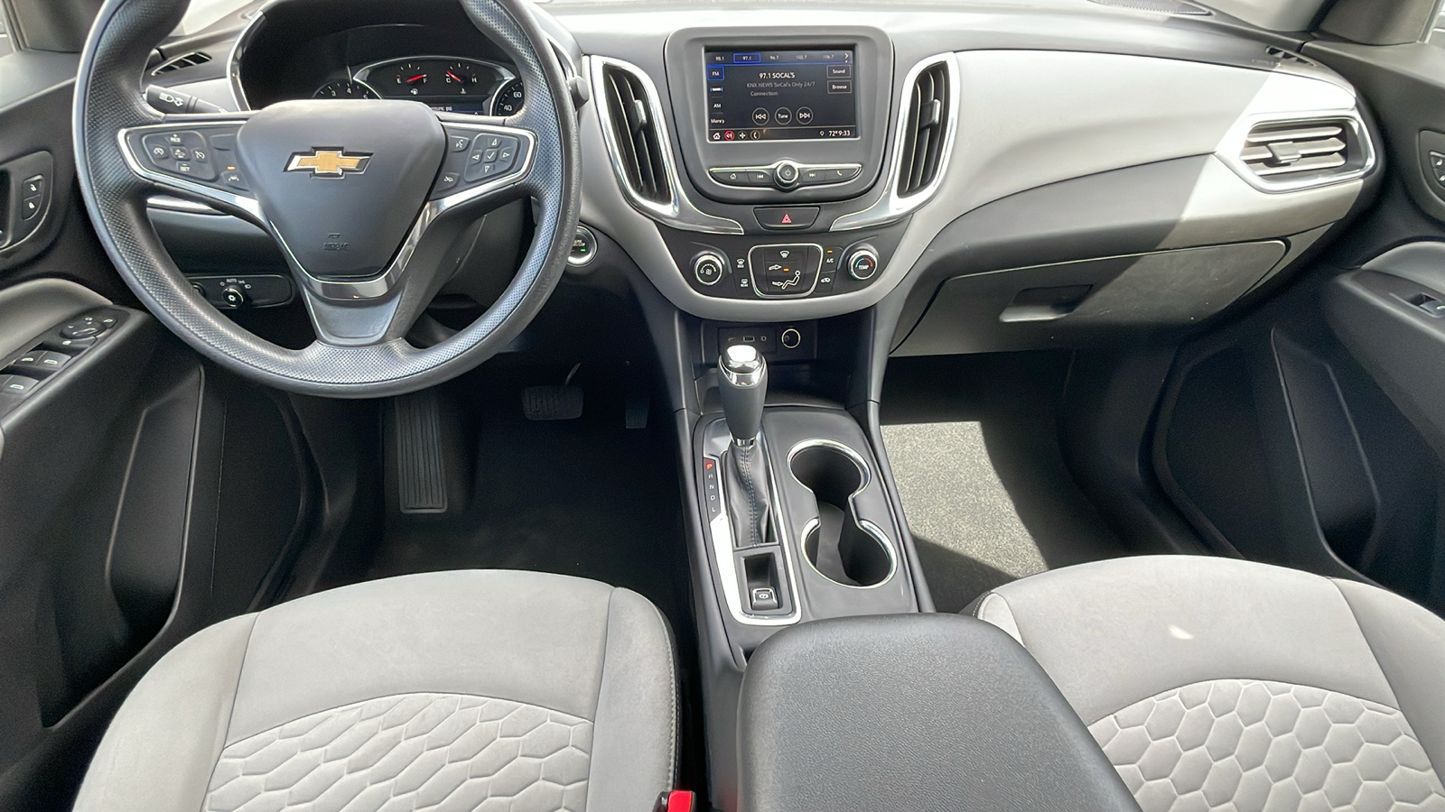 2020 Chevrolet Equinox LT 18