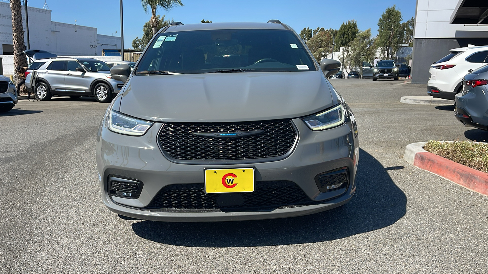 2021 Chrysler Pacifica Hybrid Limited 3