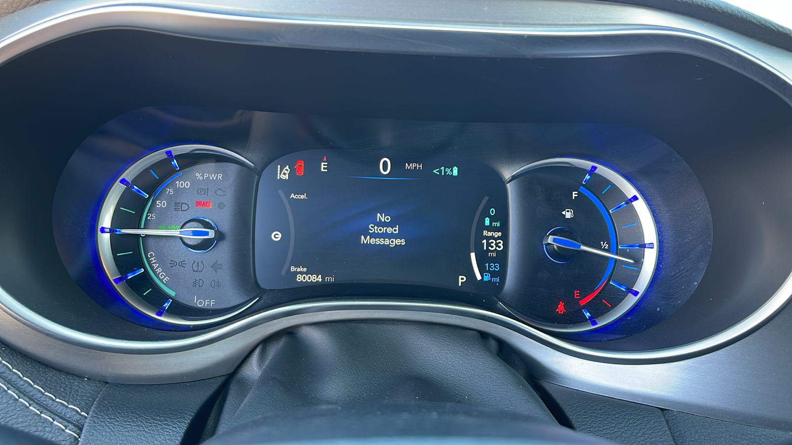 2021 Chrysler Pacifica Hybrid Limited 24