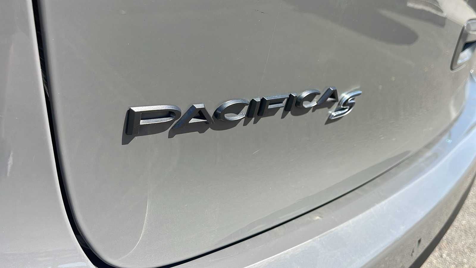 2021 Chrysler Pacifica Hybrid Limited 28