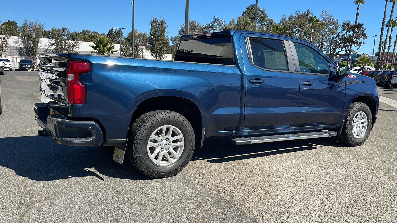 2020 Chevrolet Silverado 1500 4WD Crew Cab Standard Bed RST 7