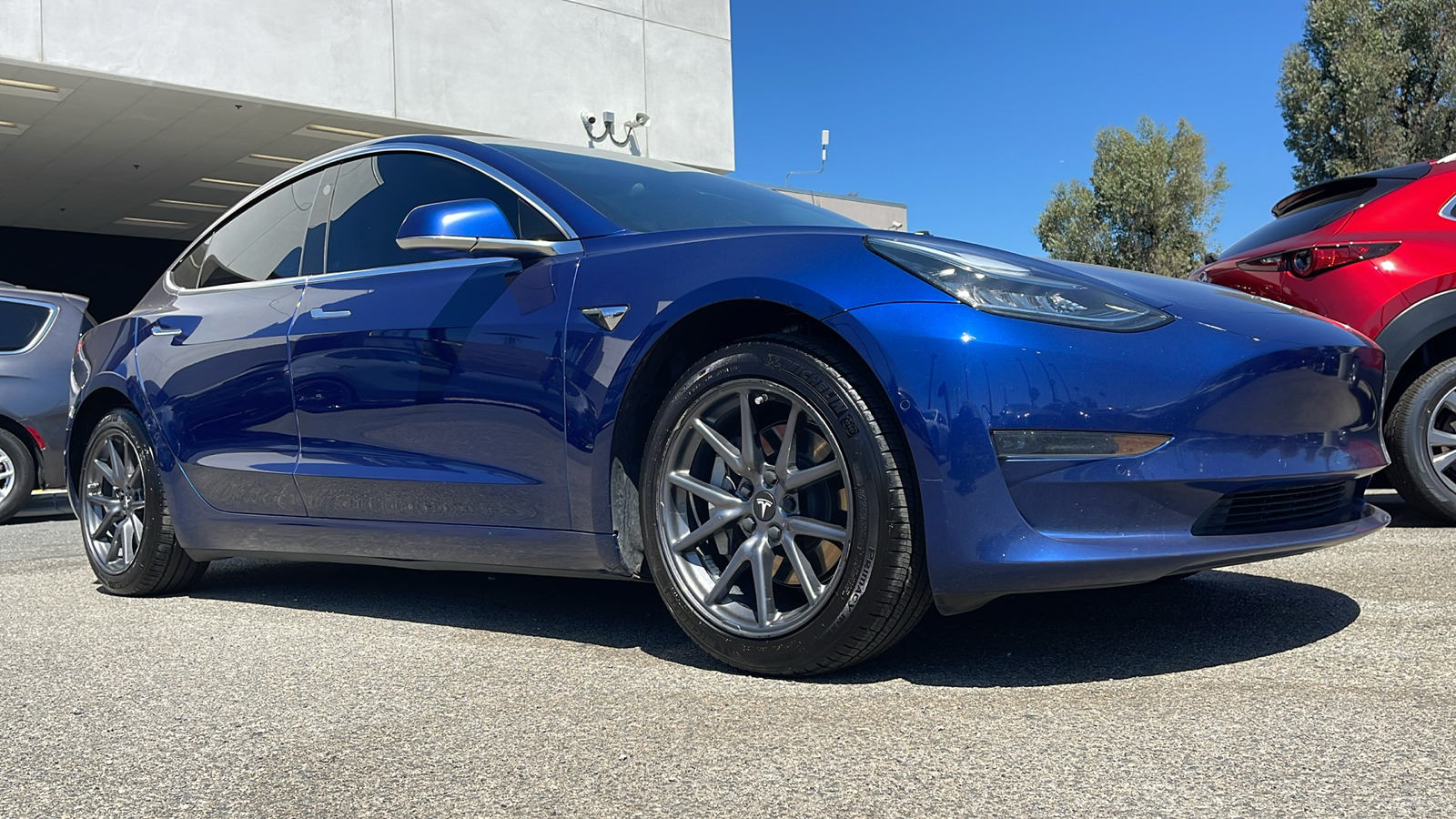 2019 Tesla Model 3 Mid Range 5