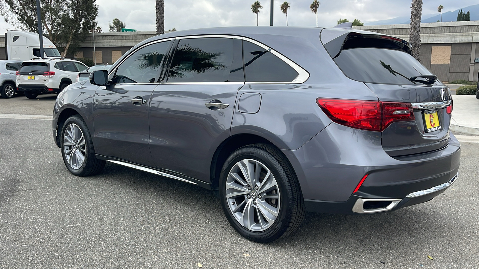 2017 Acura MDX SH-AWD 11