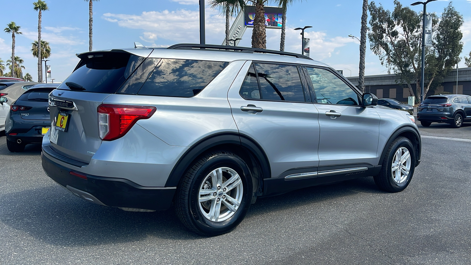 2020 Ford Explorer XLT 7