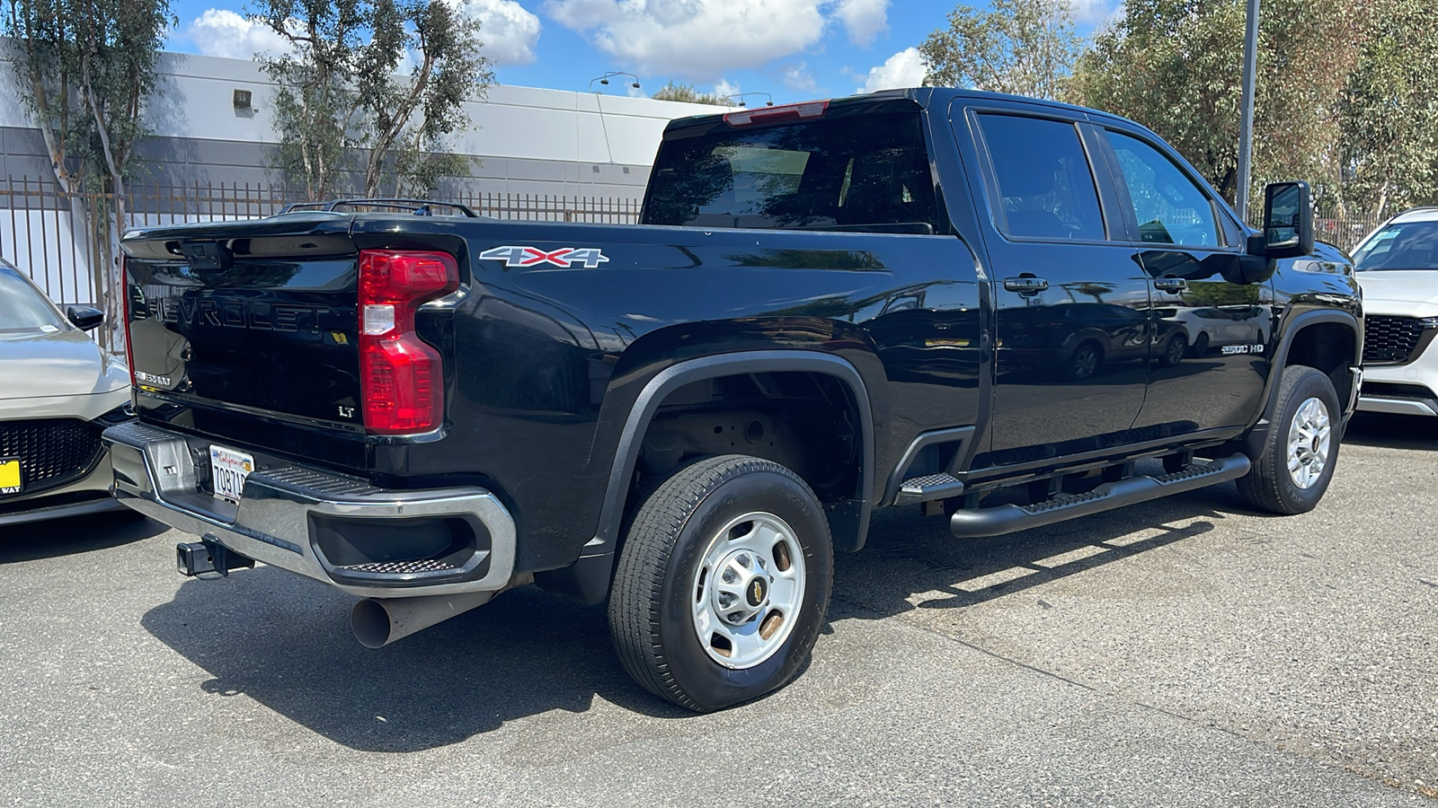 2023 Chevrolet Silverado 2500HD 4WD Crew Cab Standard Bed LT 3