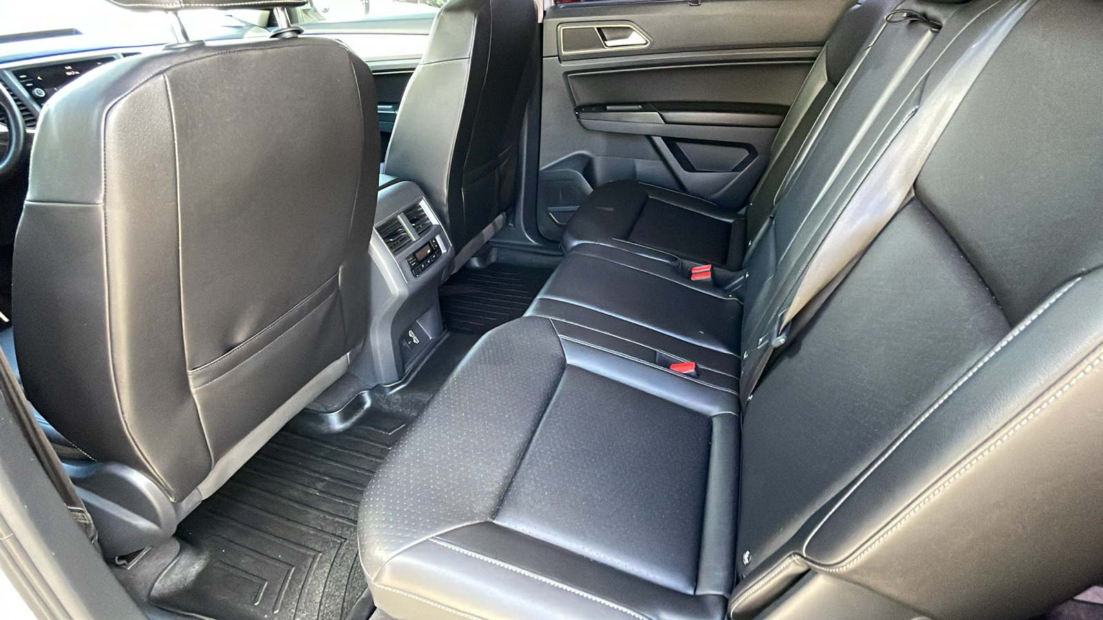 2018 Volkswagen Atlas 3.6L V6 SE 11