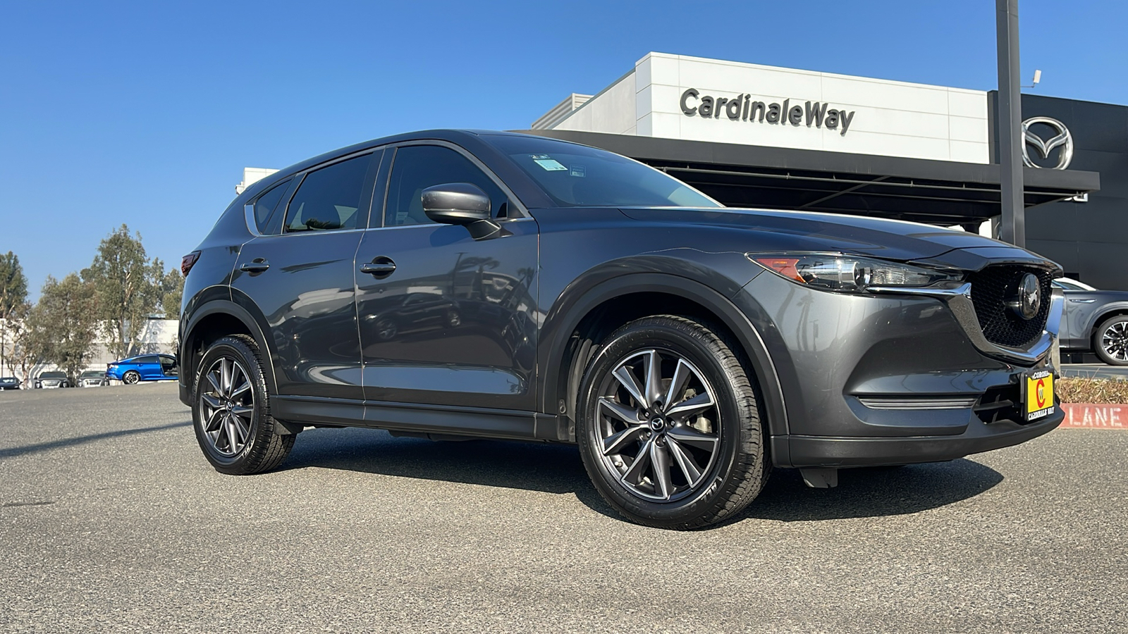 2018 Mazda CX-5 Touring 1