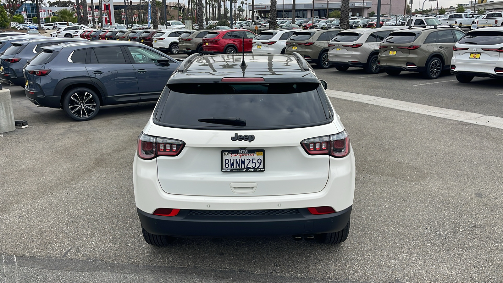 2021 Jeep Compass Altitude FWD 8