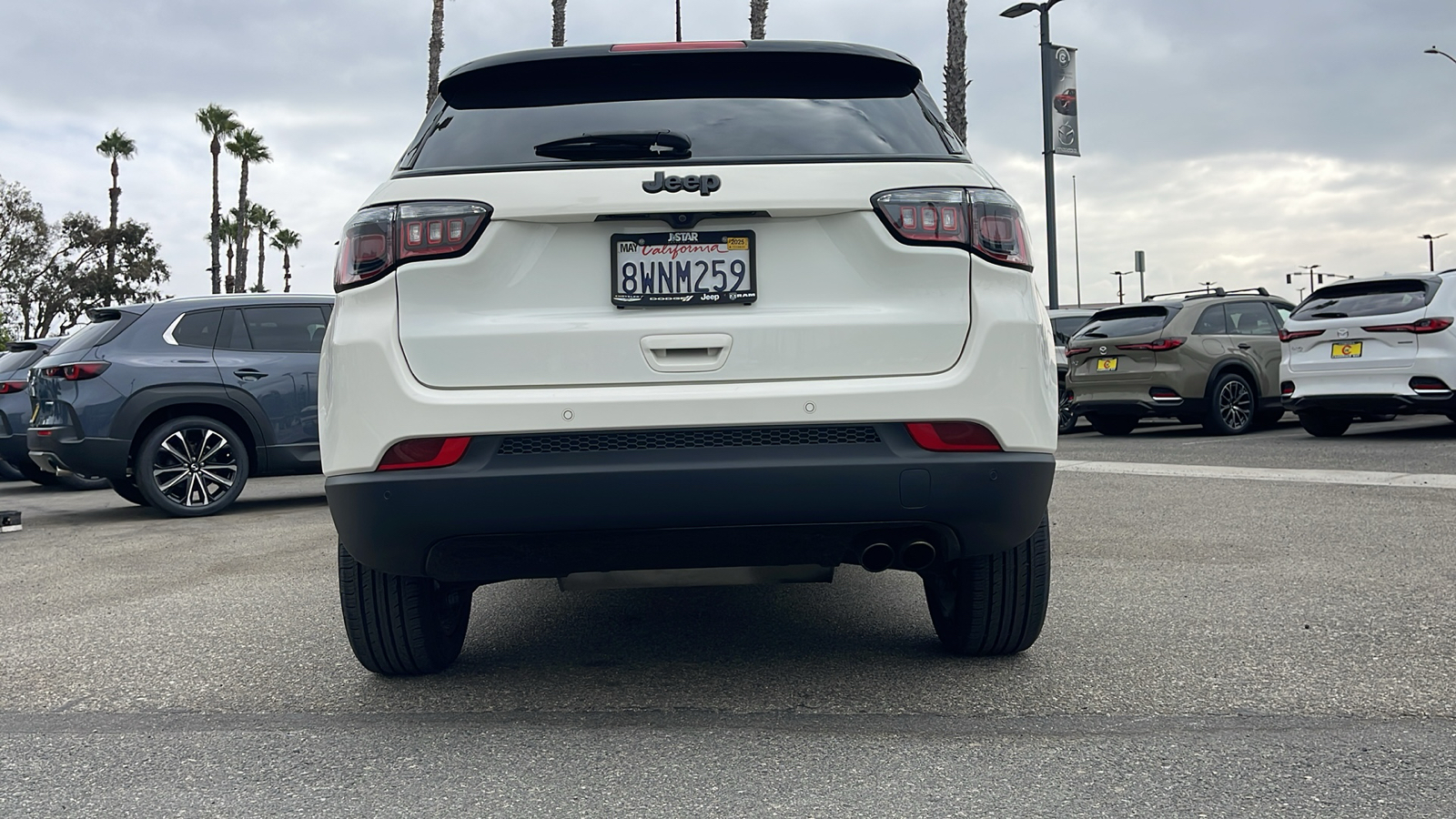 2021 Jeep Compass Altitude FWD 10