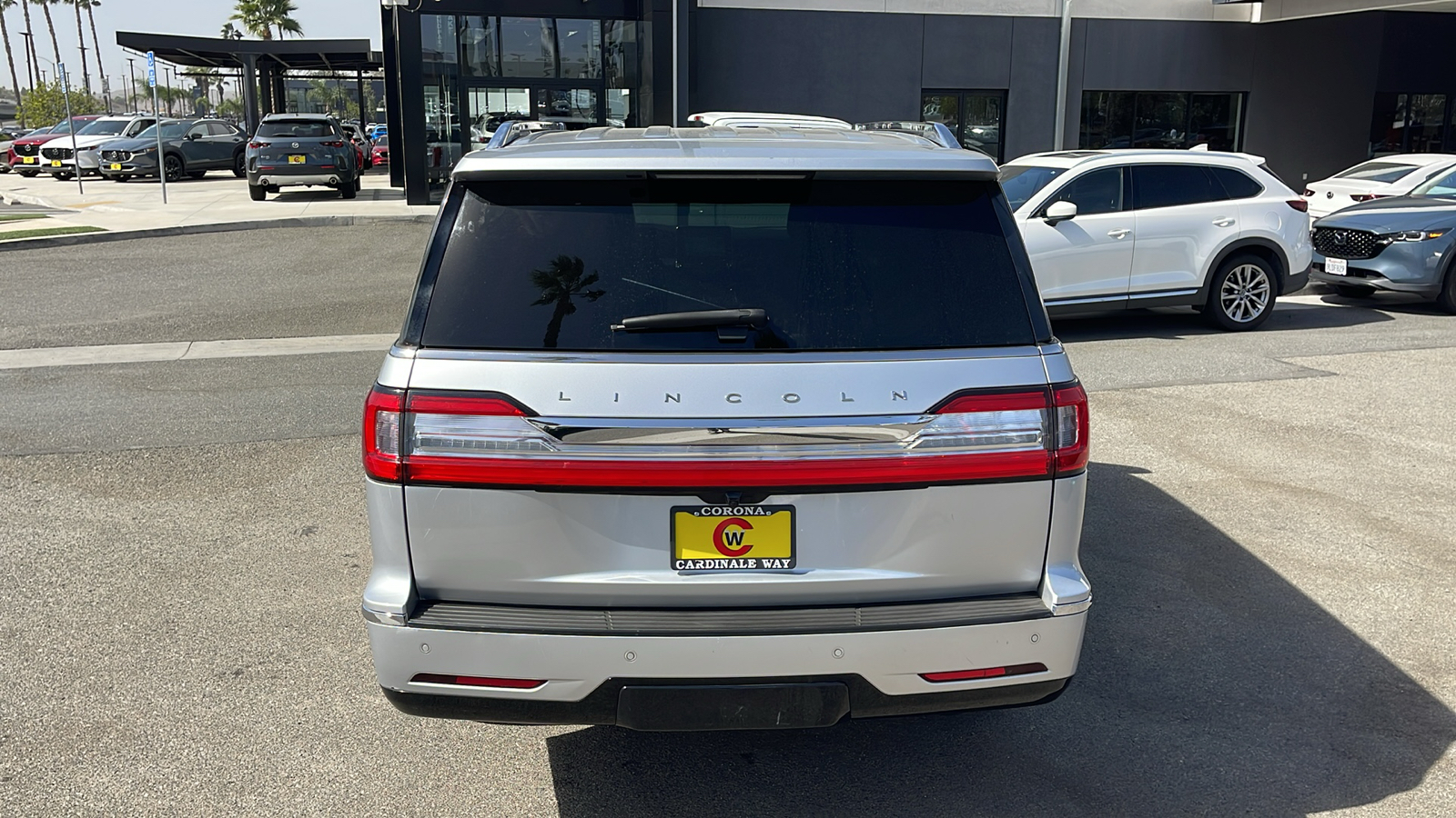 2019 Lincoln Navigator L Select 8