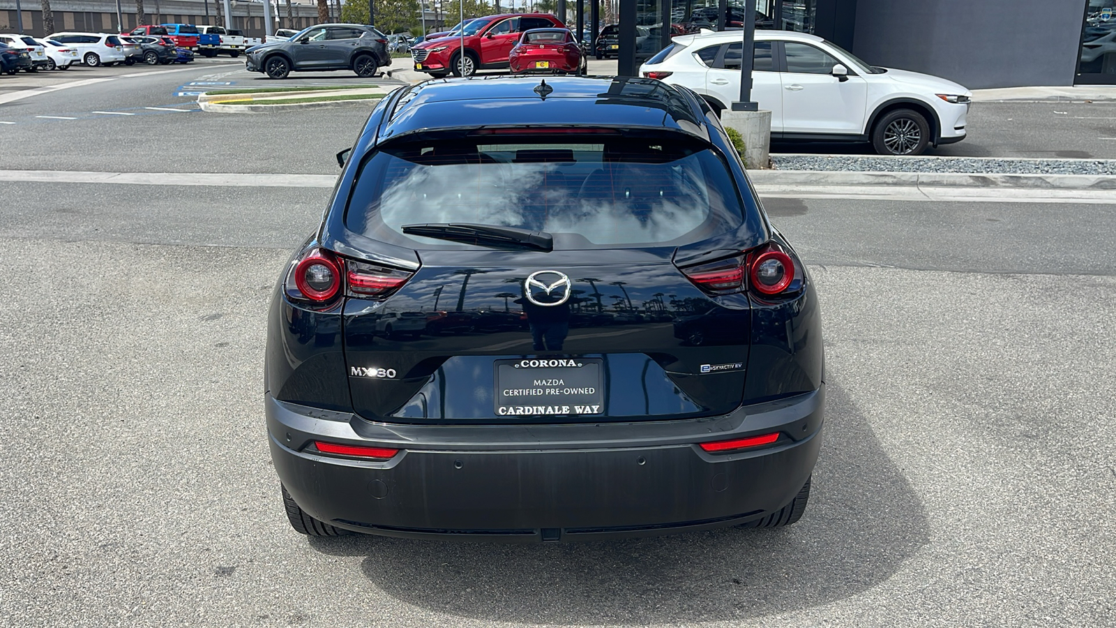 2023 Mazda MX-30 Premium Plus 8