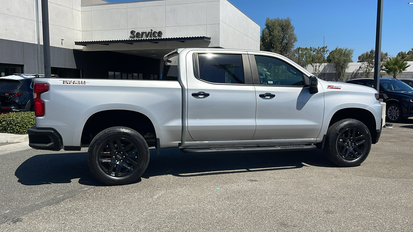 2022 Chevrolet Silverado 1500 LTD 4WD Crew Cab Short Bed LT Trail Boss 6