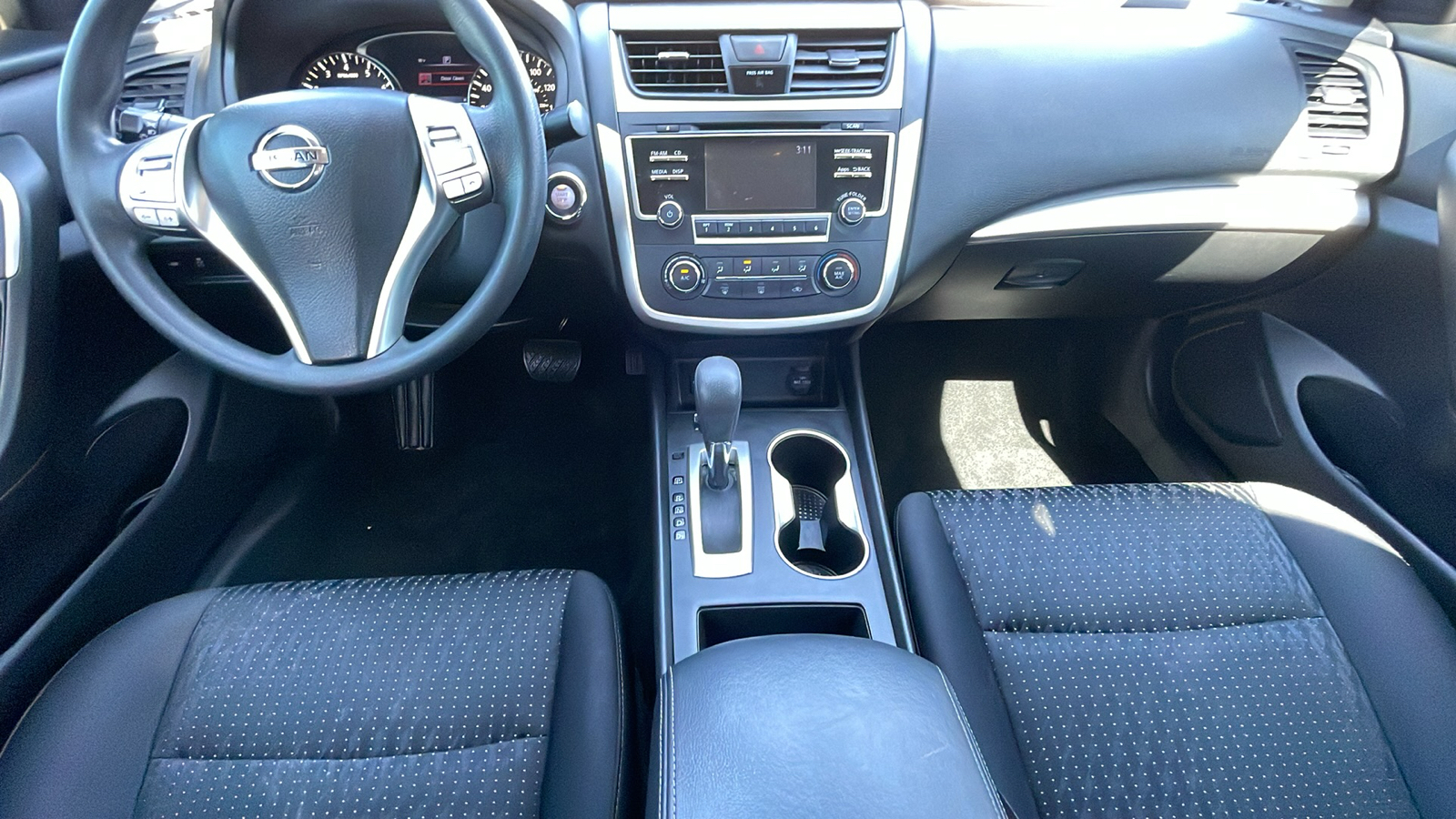 2016 Nissan Altima 2.5 18