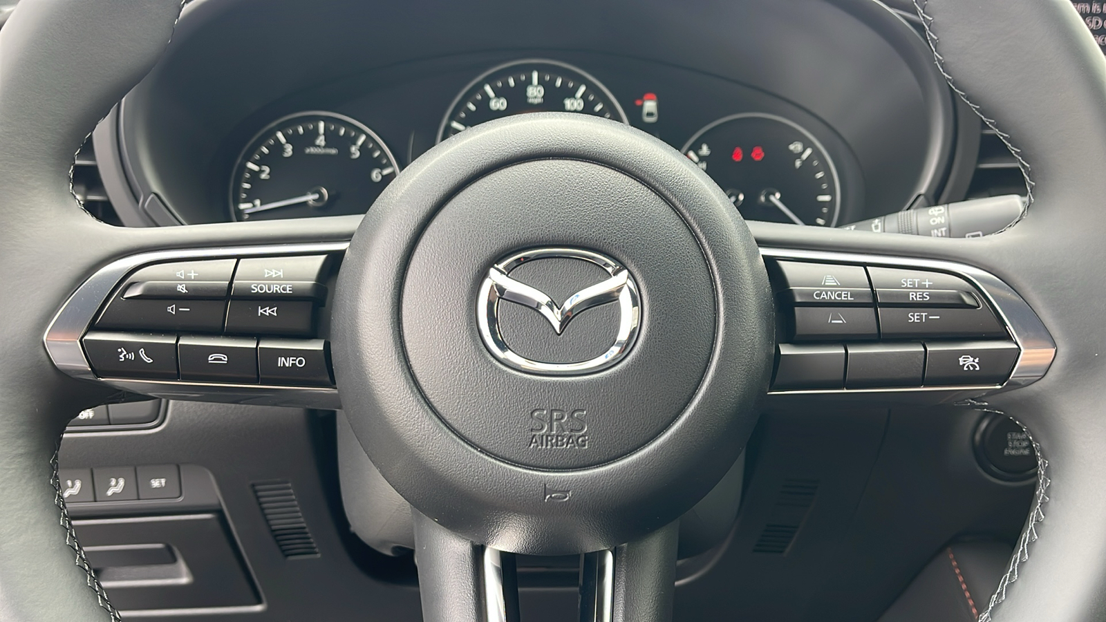 2024 Mazda Mazda3 2.5 Carbon Turbo 24