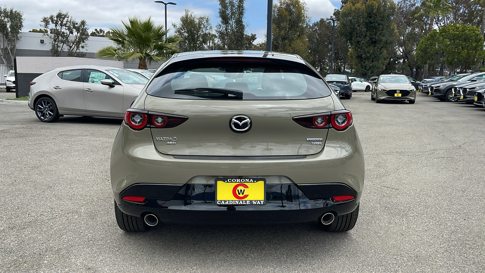 2024 Mazda Mazda3 Hatchback 2.5 Carbon Turbo 8