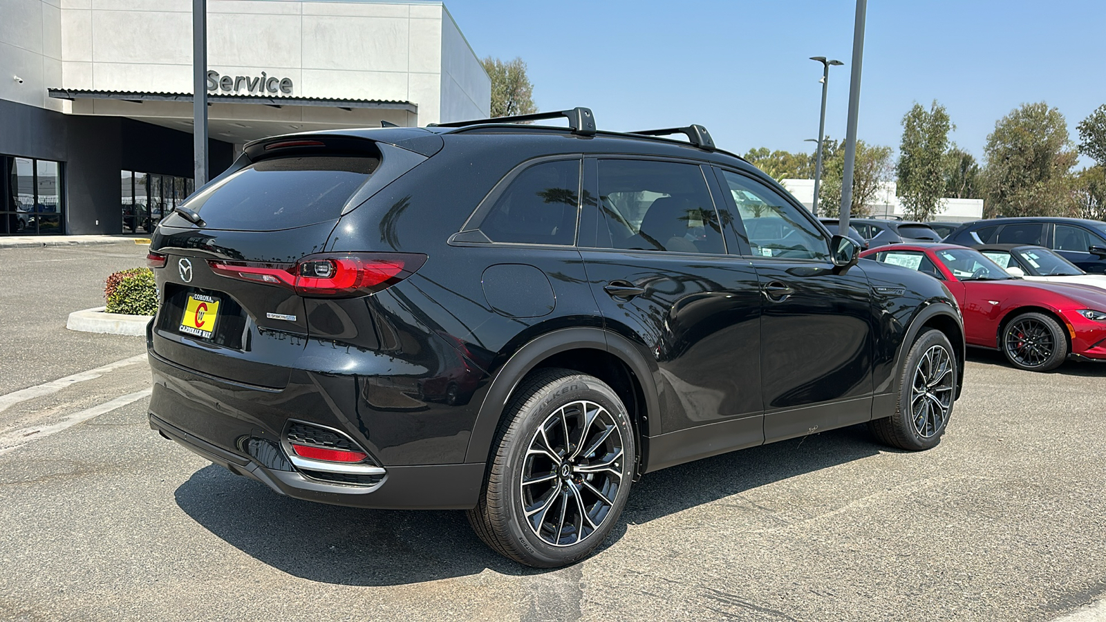 2025 Mazda CX-70 PHEV Premium Package 8