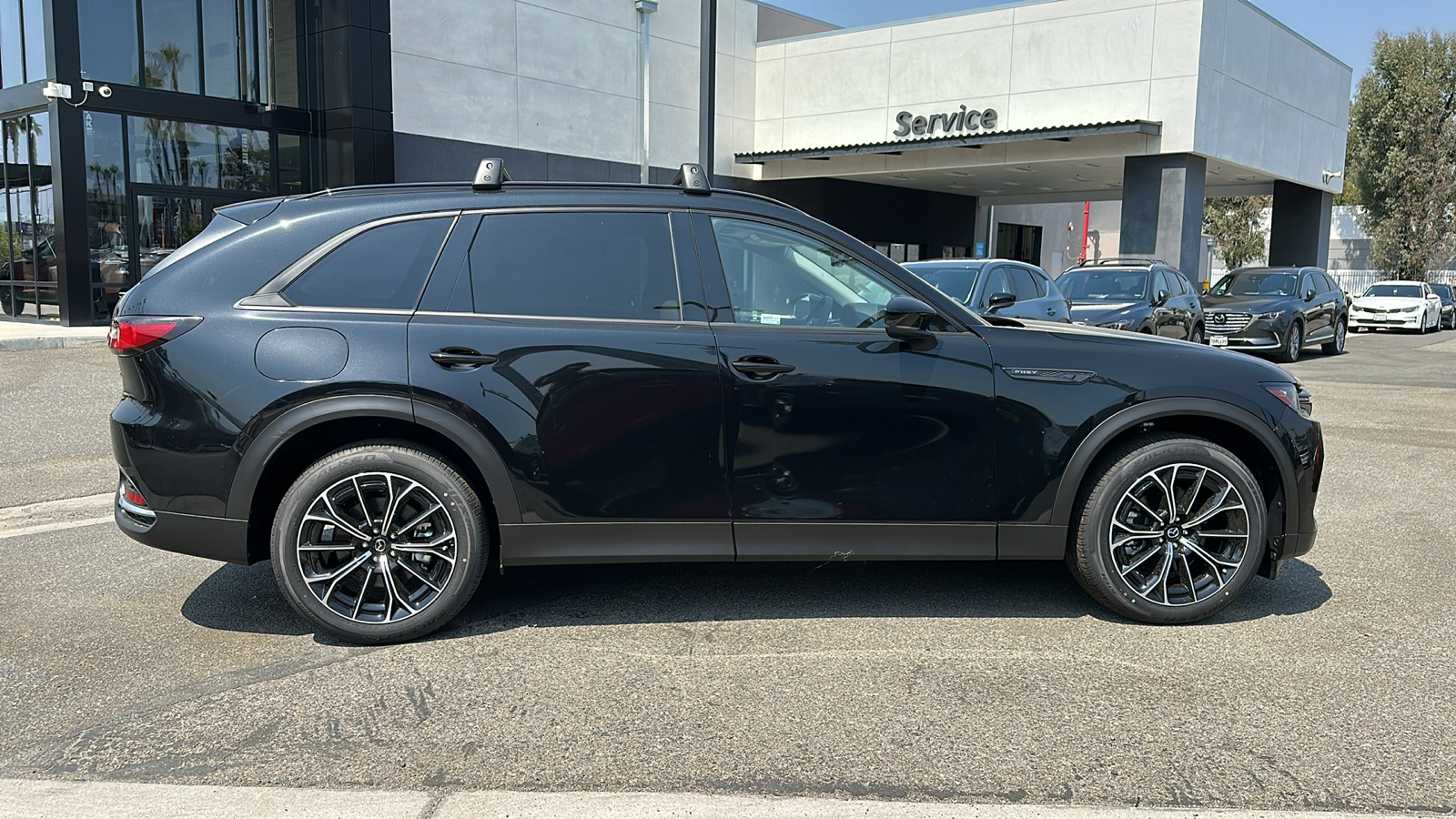 2025 Mazda CX-70 PHEV Premium Package 9