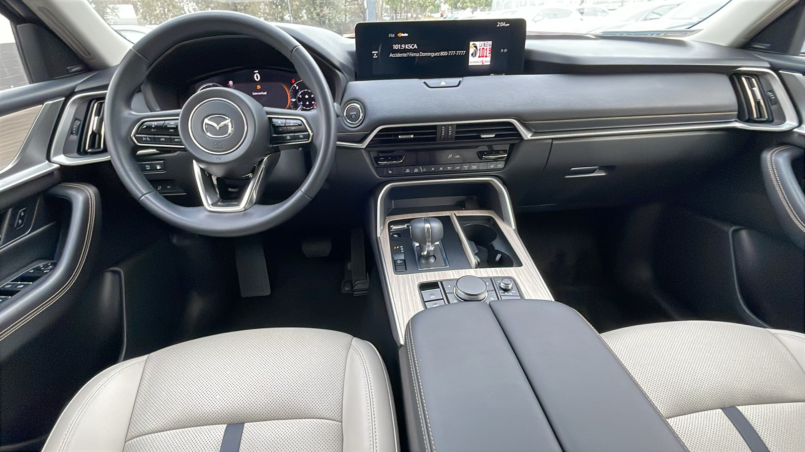 2025 Mazda CX-70 PHEV Premium Package 18