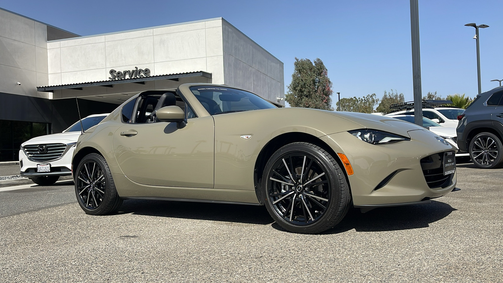 2024 Mazda MX-5 Miata RF Grand Touring 1