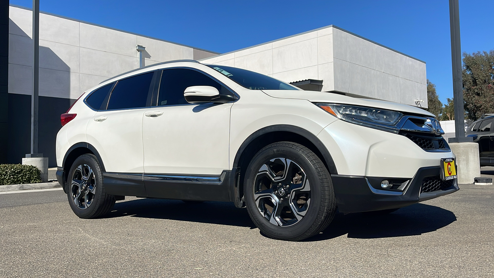 2018 Honda CR-V Touring 1