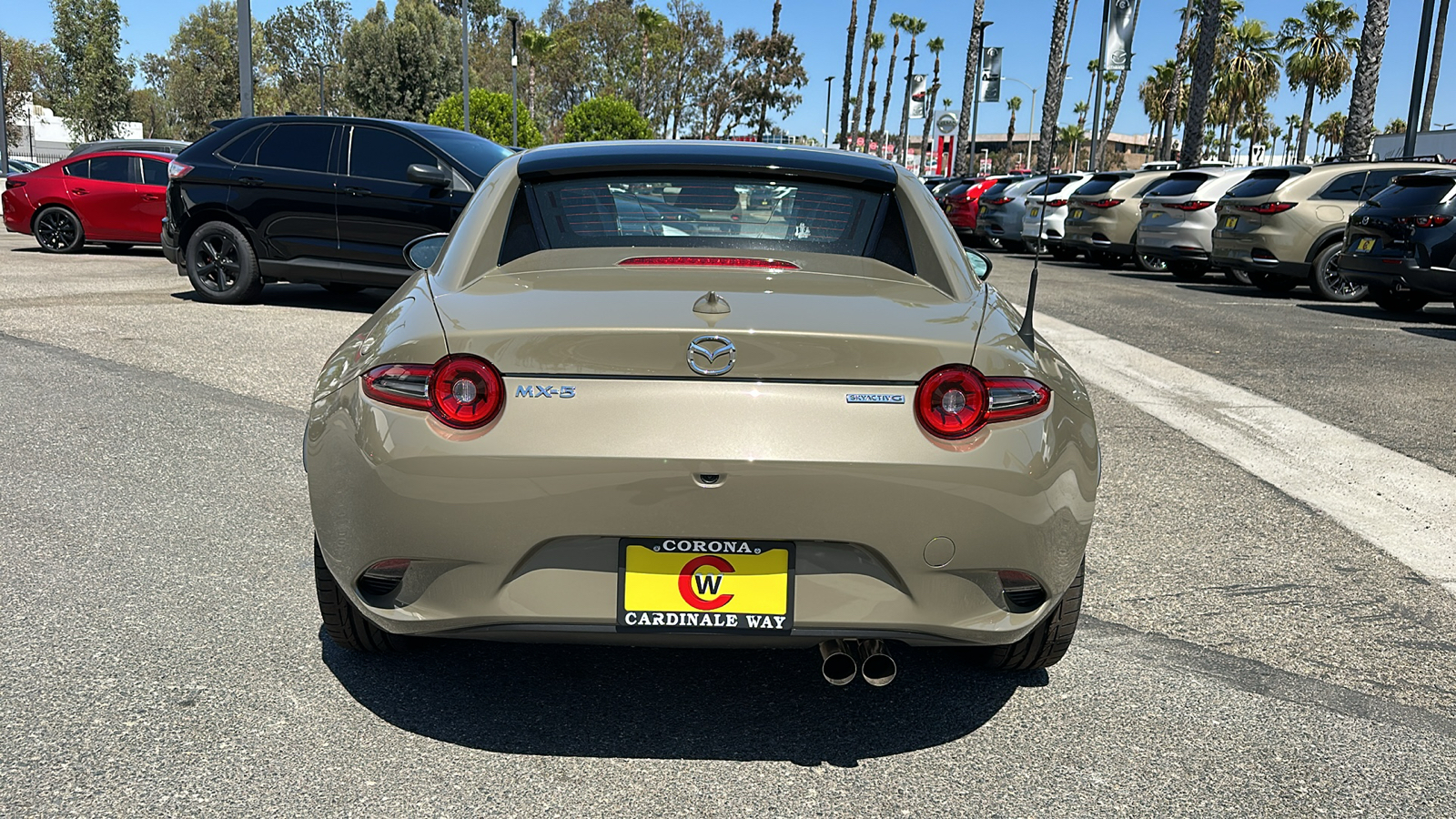 2024 Mazda MX-5 Miata RF Grand Touring 6