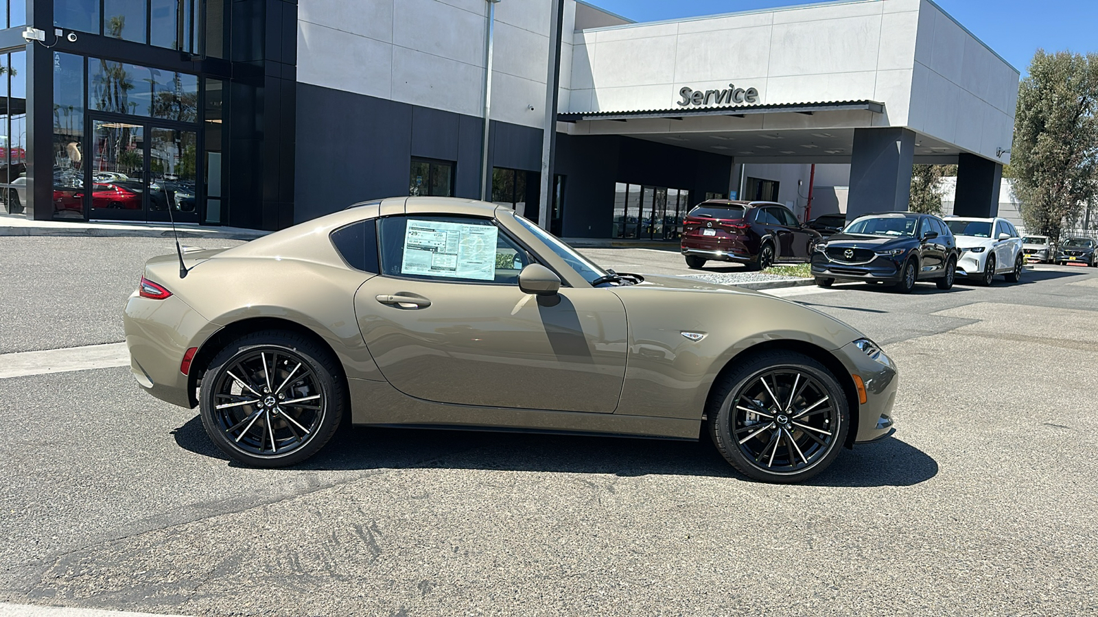 2024 Mazda MX-5 Miata RF Grand Touring 8