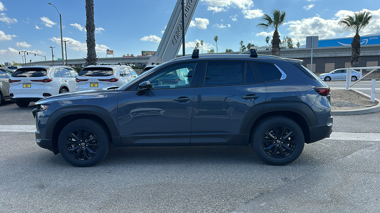 2025 Mazda CX-50 2.5 S Premium Package 4