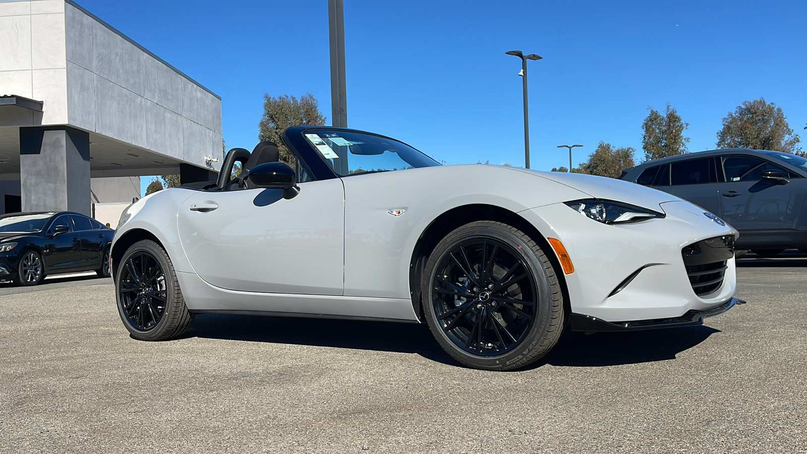 2024 Mazda MX-5 Miata Club 1