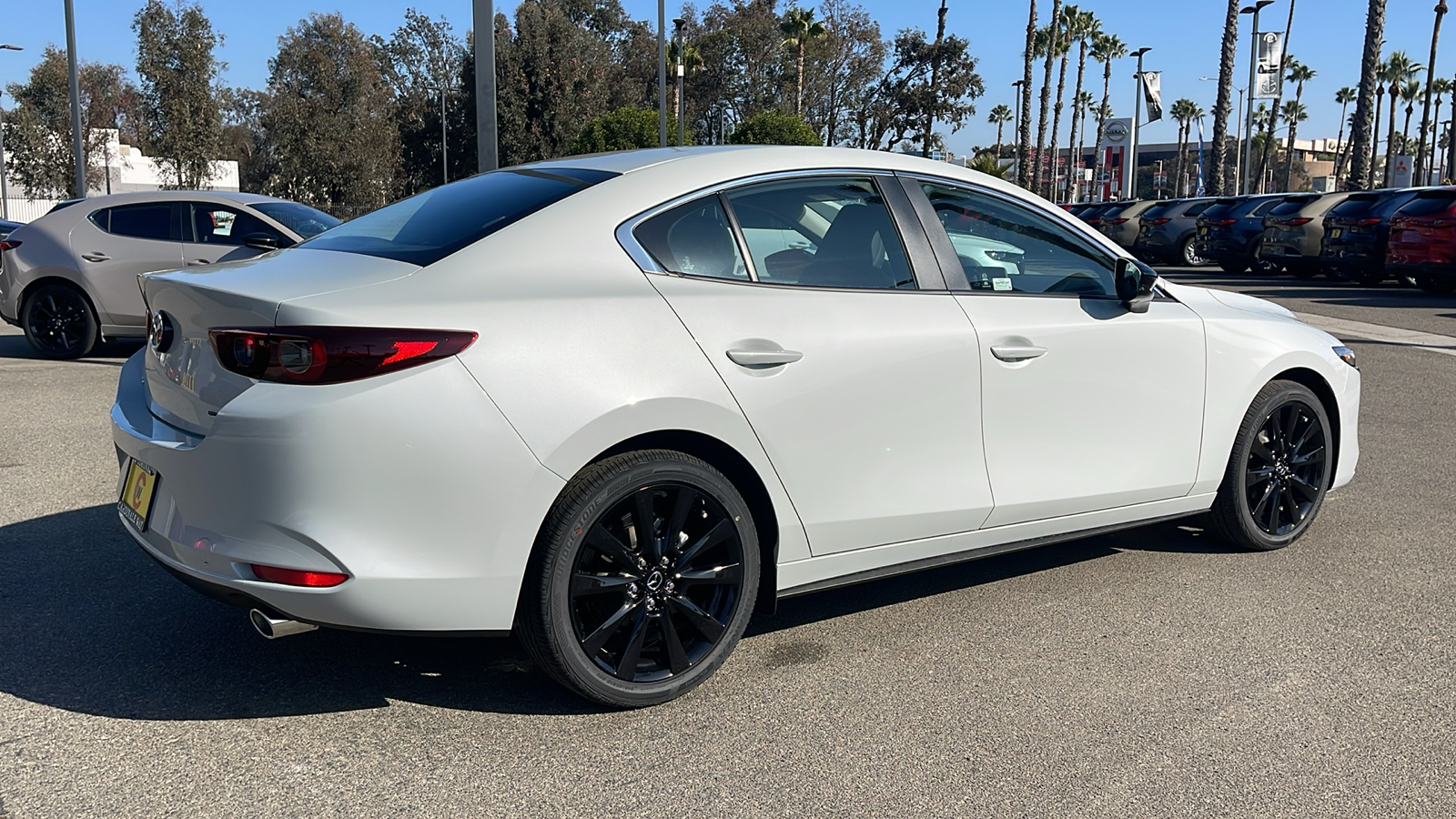 2025 Mazda Mazda3 Sedan 2.5 S Select Sport 7