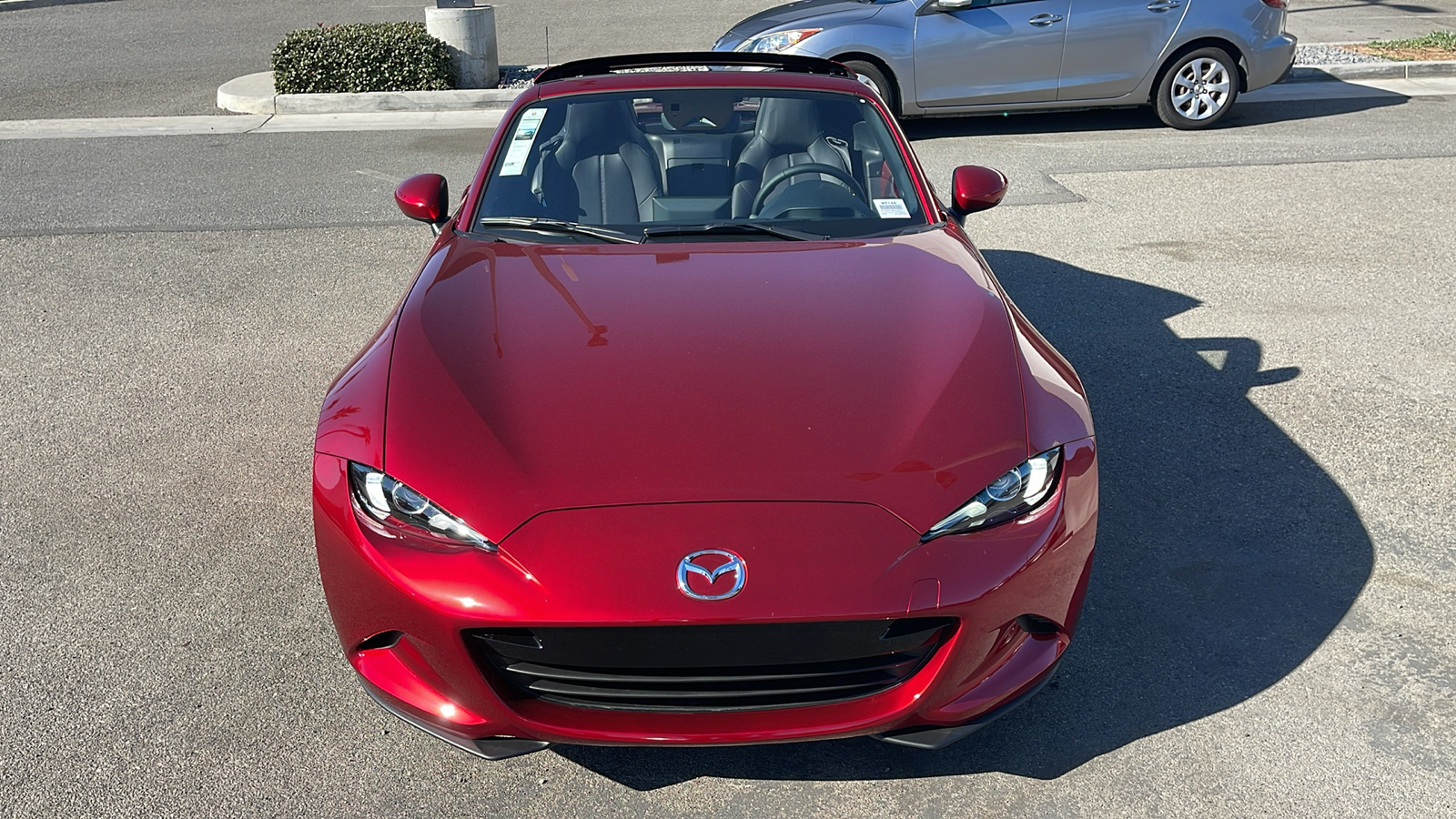 2024 Mazda MX-5 Miata RF Grand Touring 2