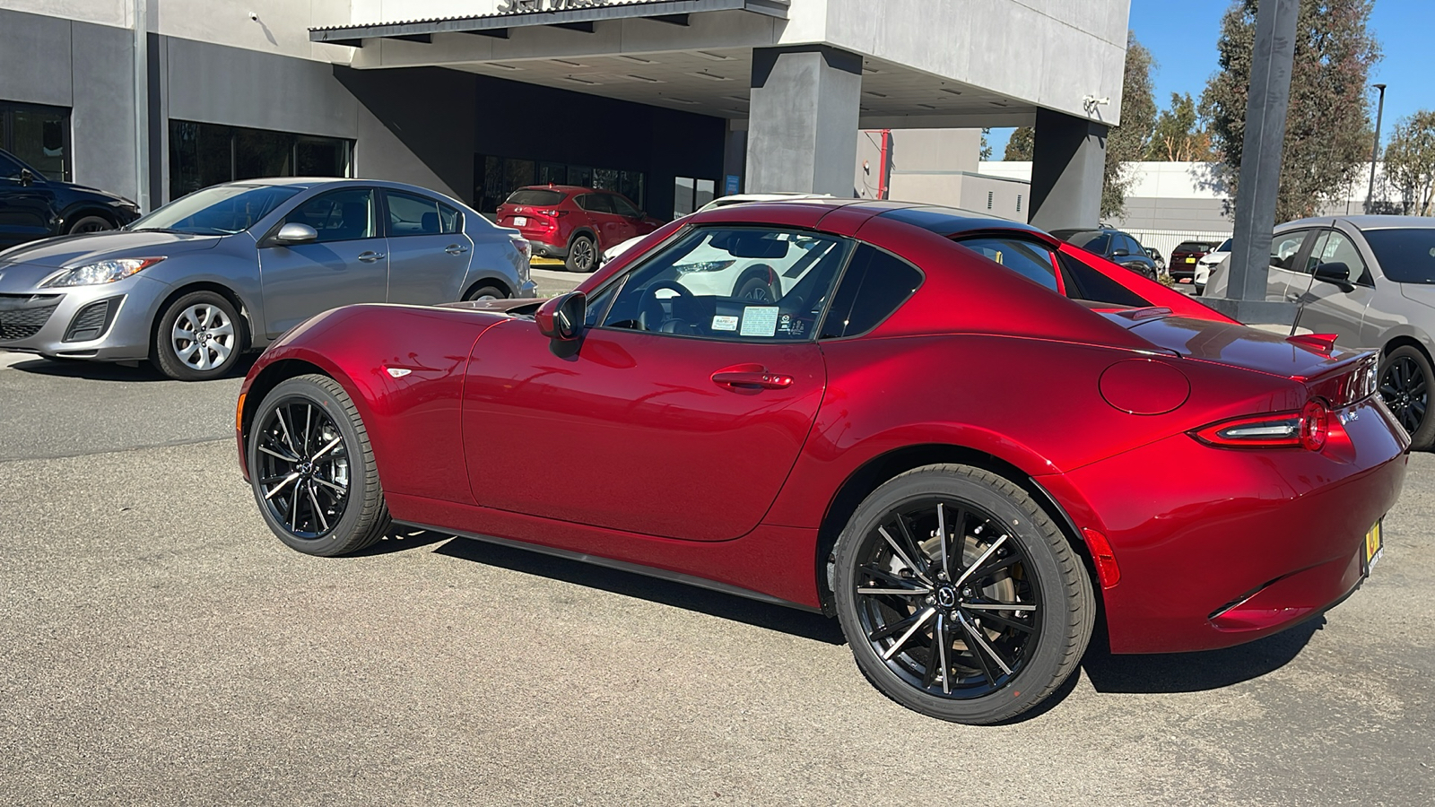 2024 Mazda MX-5 Miata RF Grand Touring 12