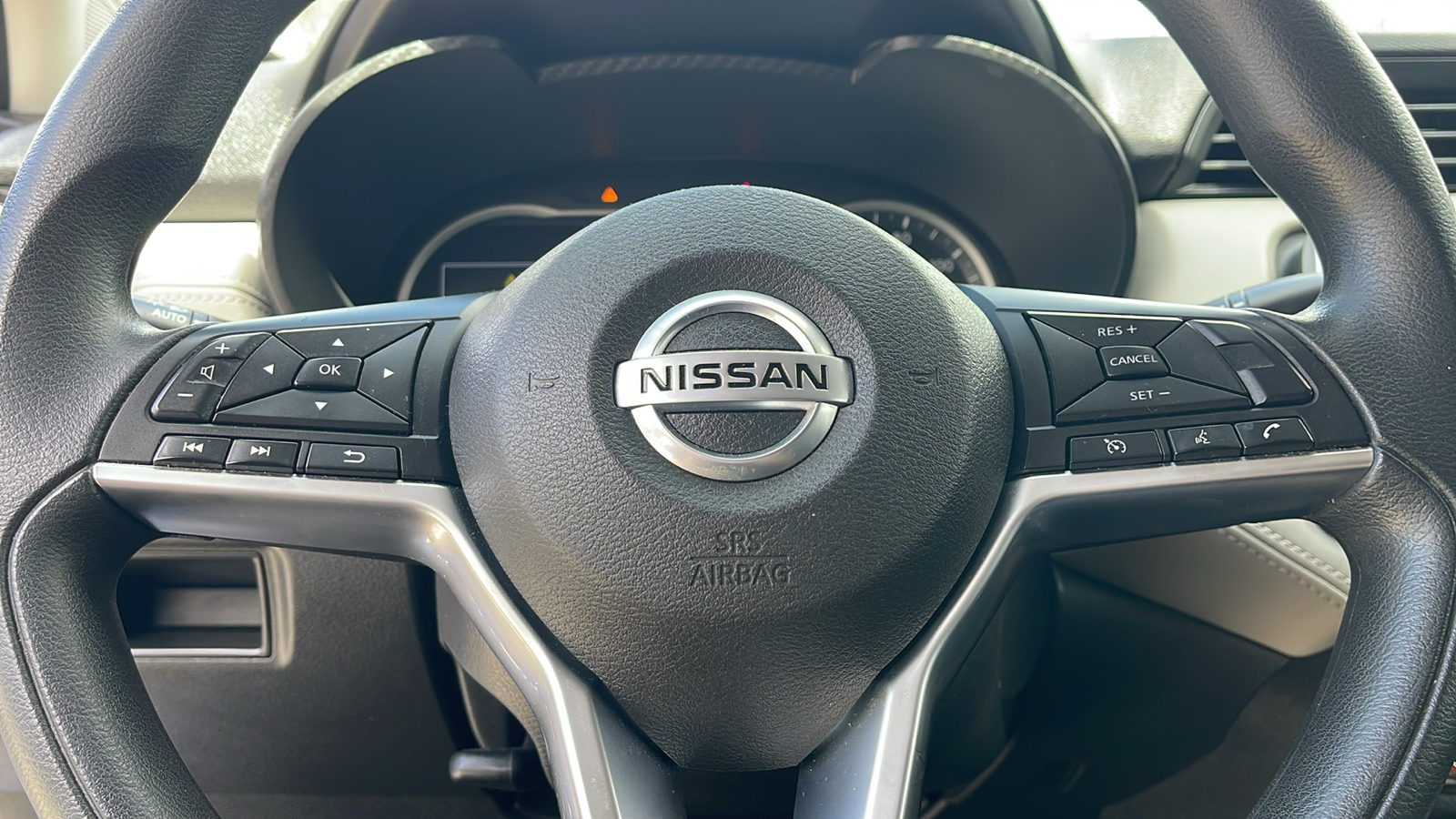 2020 Nissan Versa 1.6 SV 24