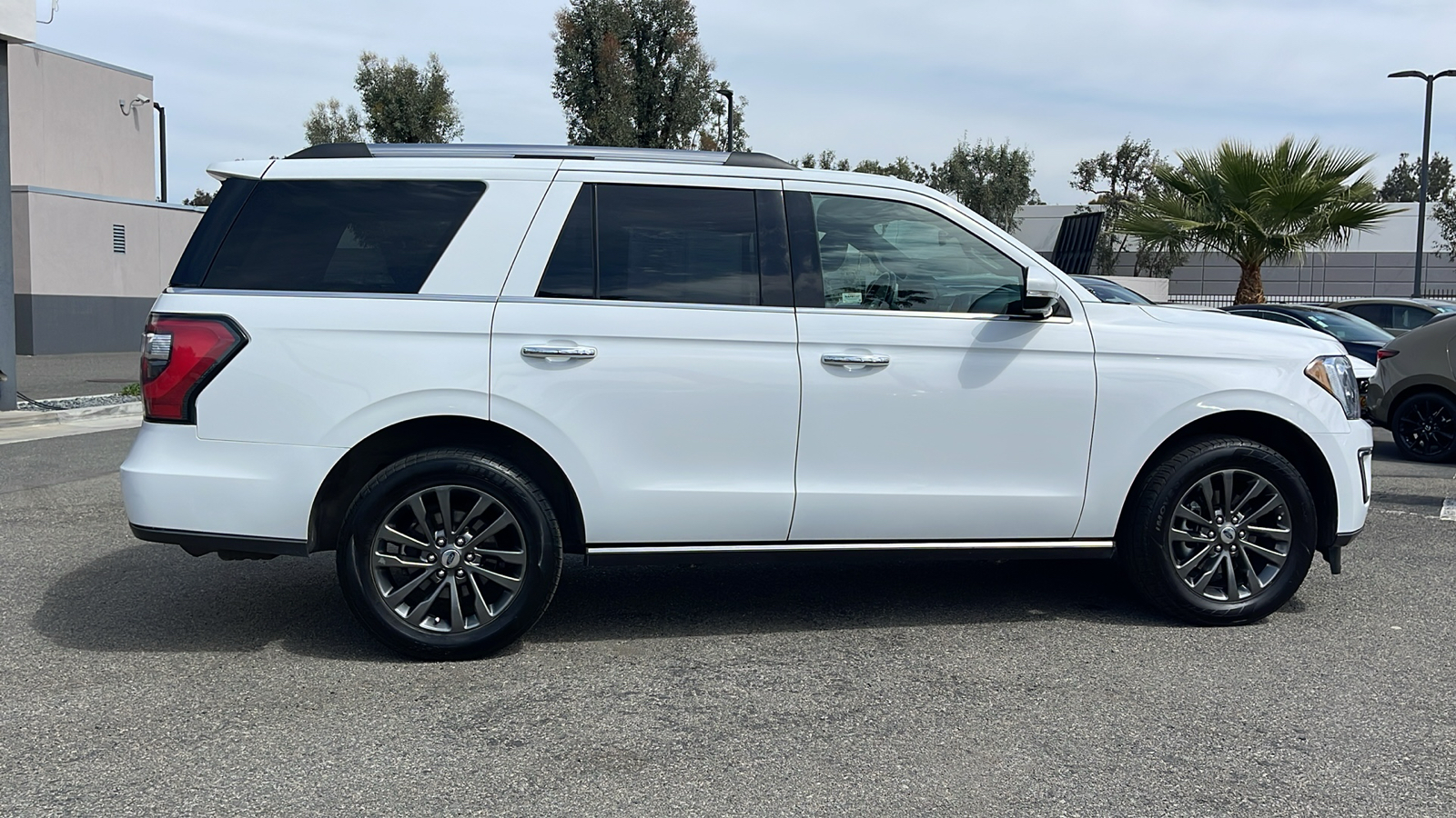 2021 Ford Expedition Limited 6