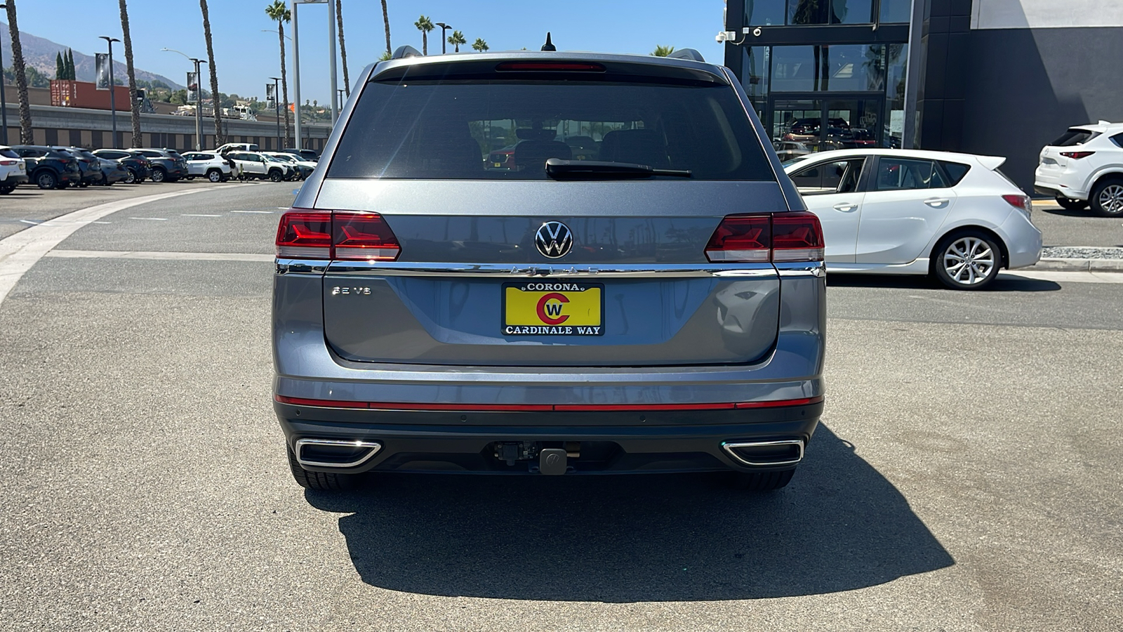 2022 Volkswagen Atlas 3.6L V6 SE w/Technology 9