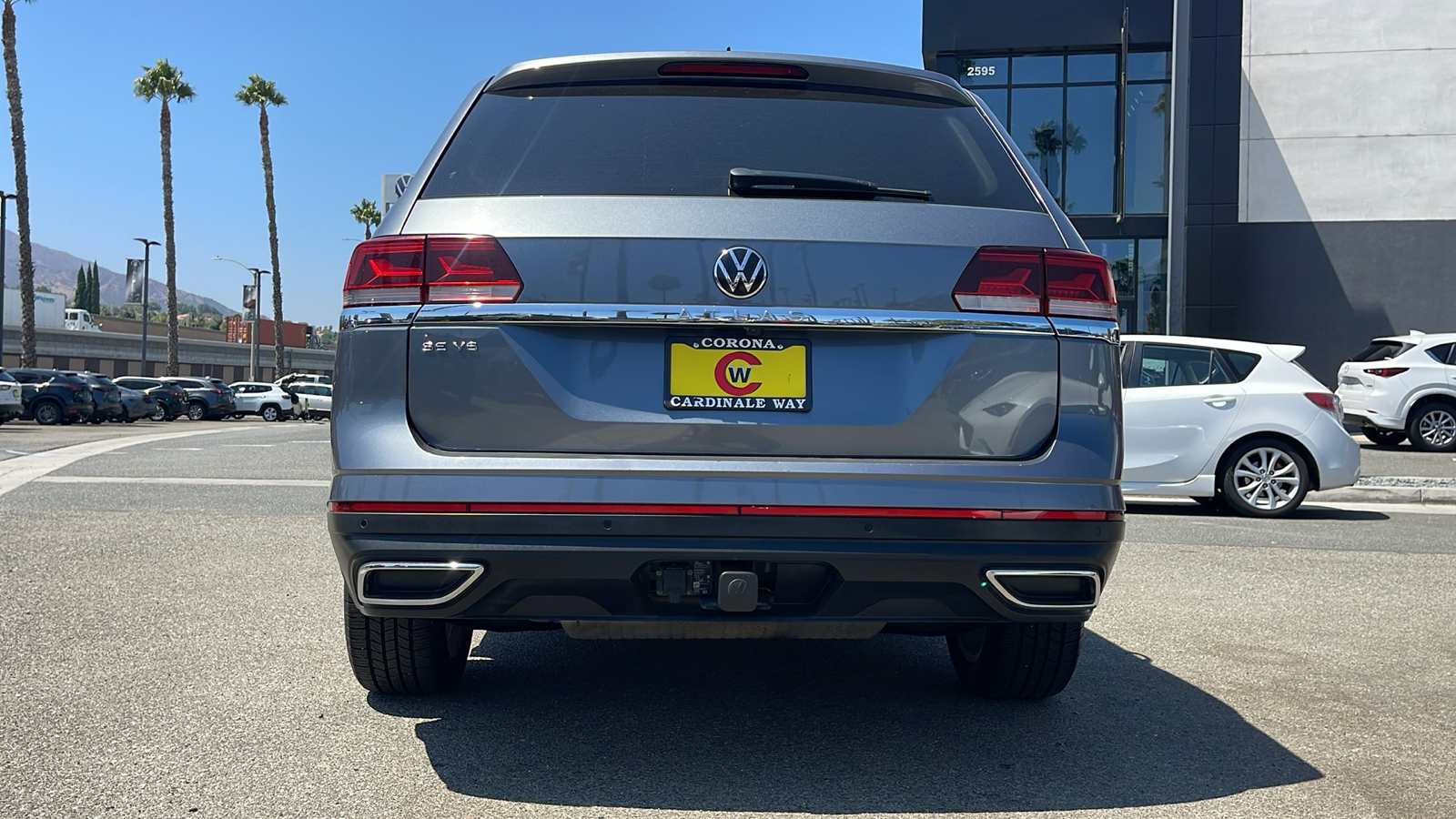 2022 Volkswagen Atlas 3.6L V6 SE w/Technology 10