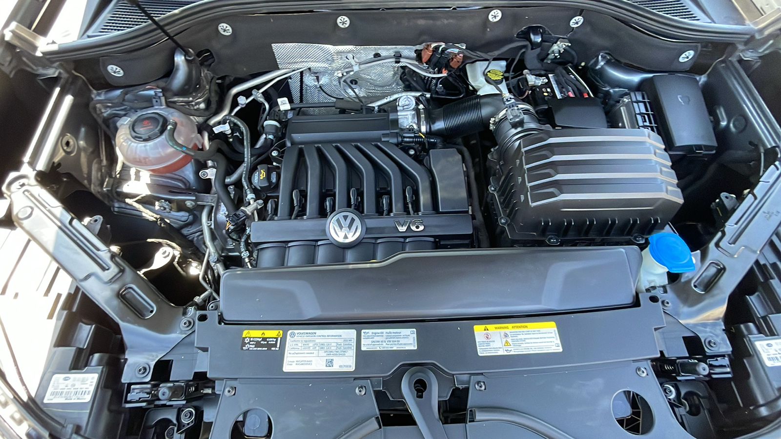 2022 Volkswagen Atlas 3.6L V6 SE w/Technology 33