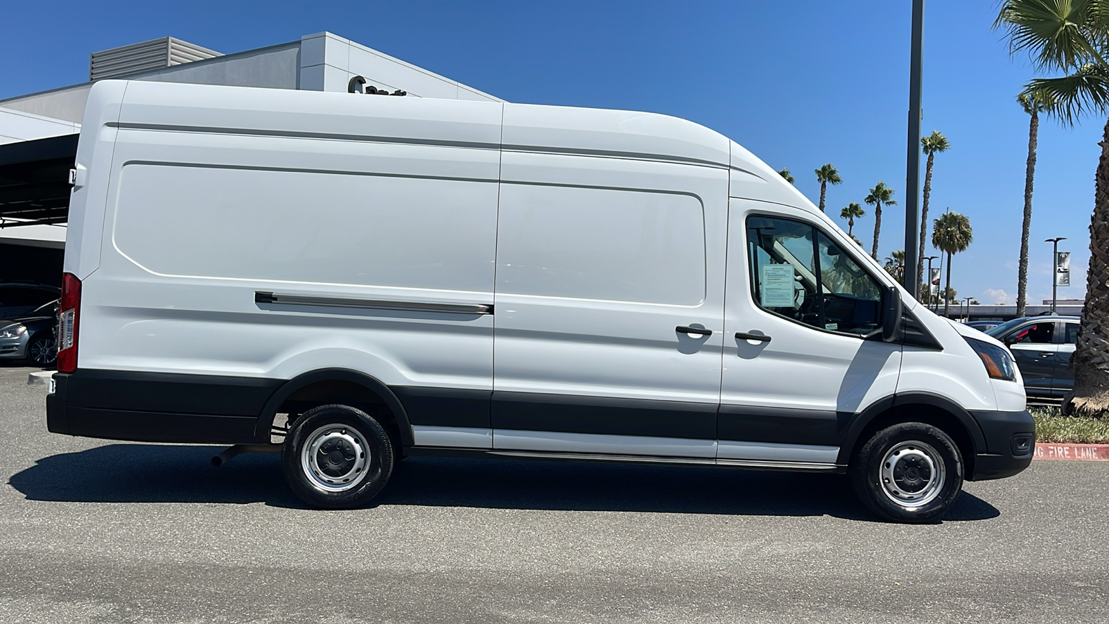 2023 Ford Transit-250 Cargo Van T-250 148 EL Hi Rf 9070 GVWR RWD 6