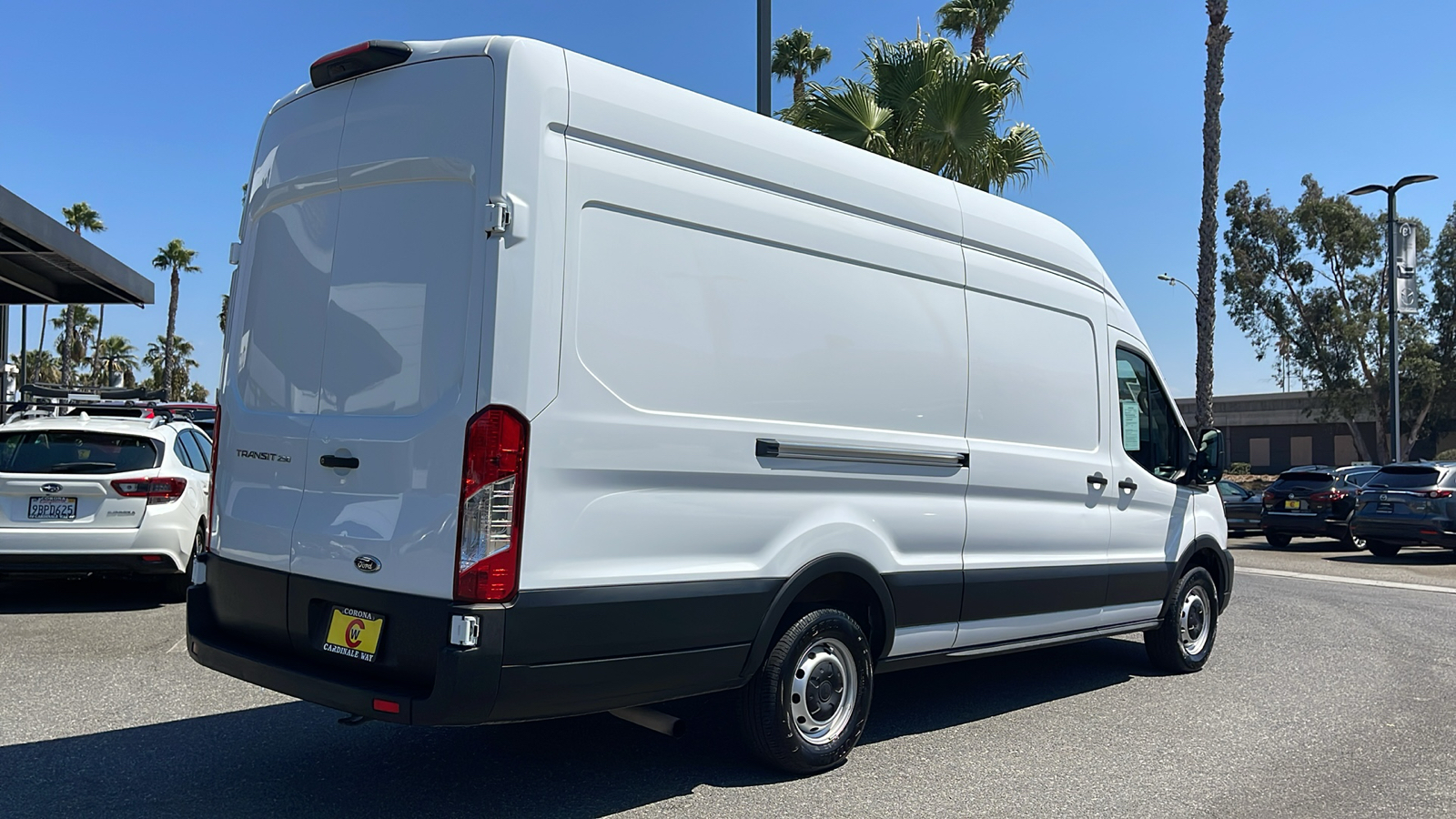 2023 Ford Transit-250 Cargo Van T-250 148 EL Hi Rf 9070 GVWR RWD 7