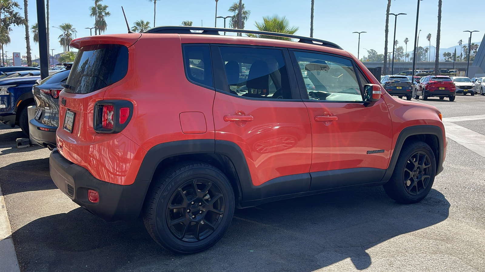 2020 Jeep Renegade Altitude FWD 2