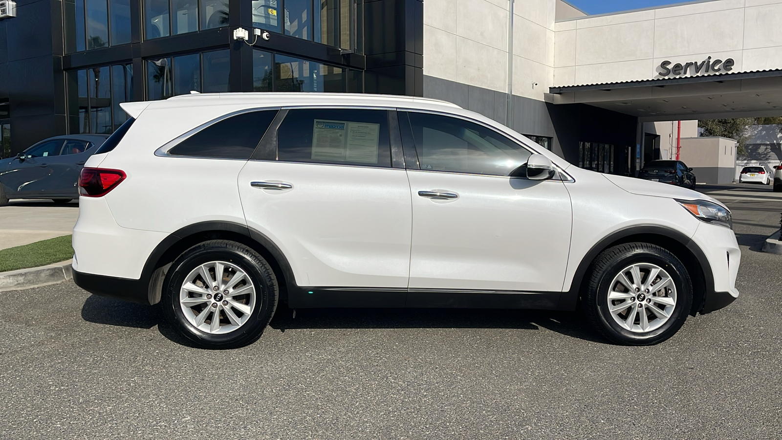 2019 Kia Sorento 3.3L LX 5