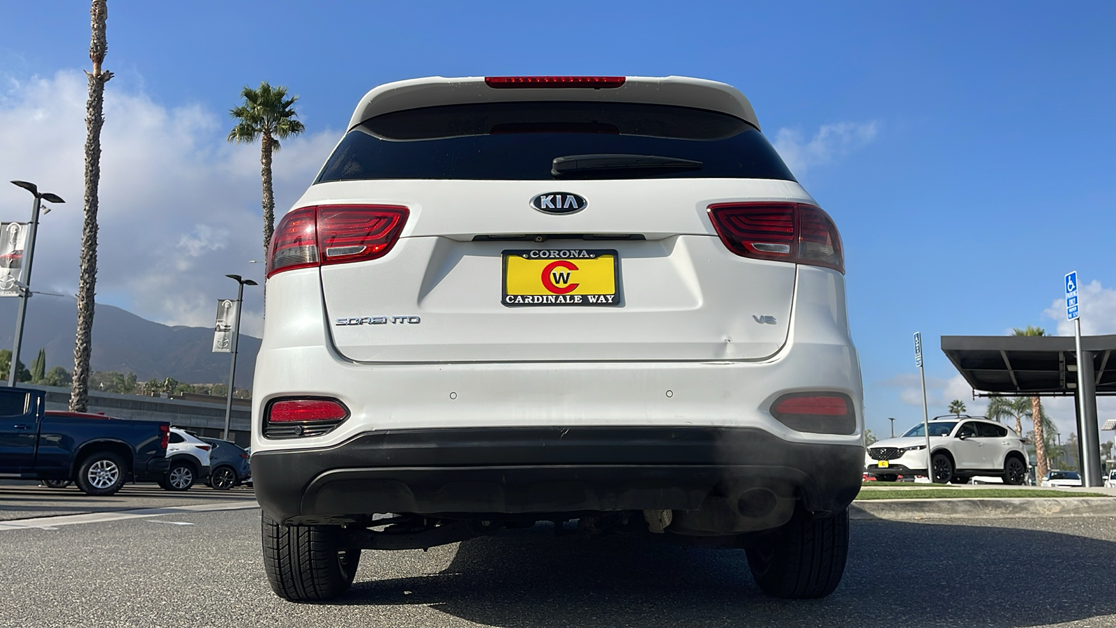 2019 Kia Sorento 3.3L LX 8