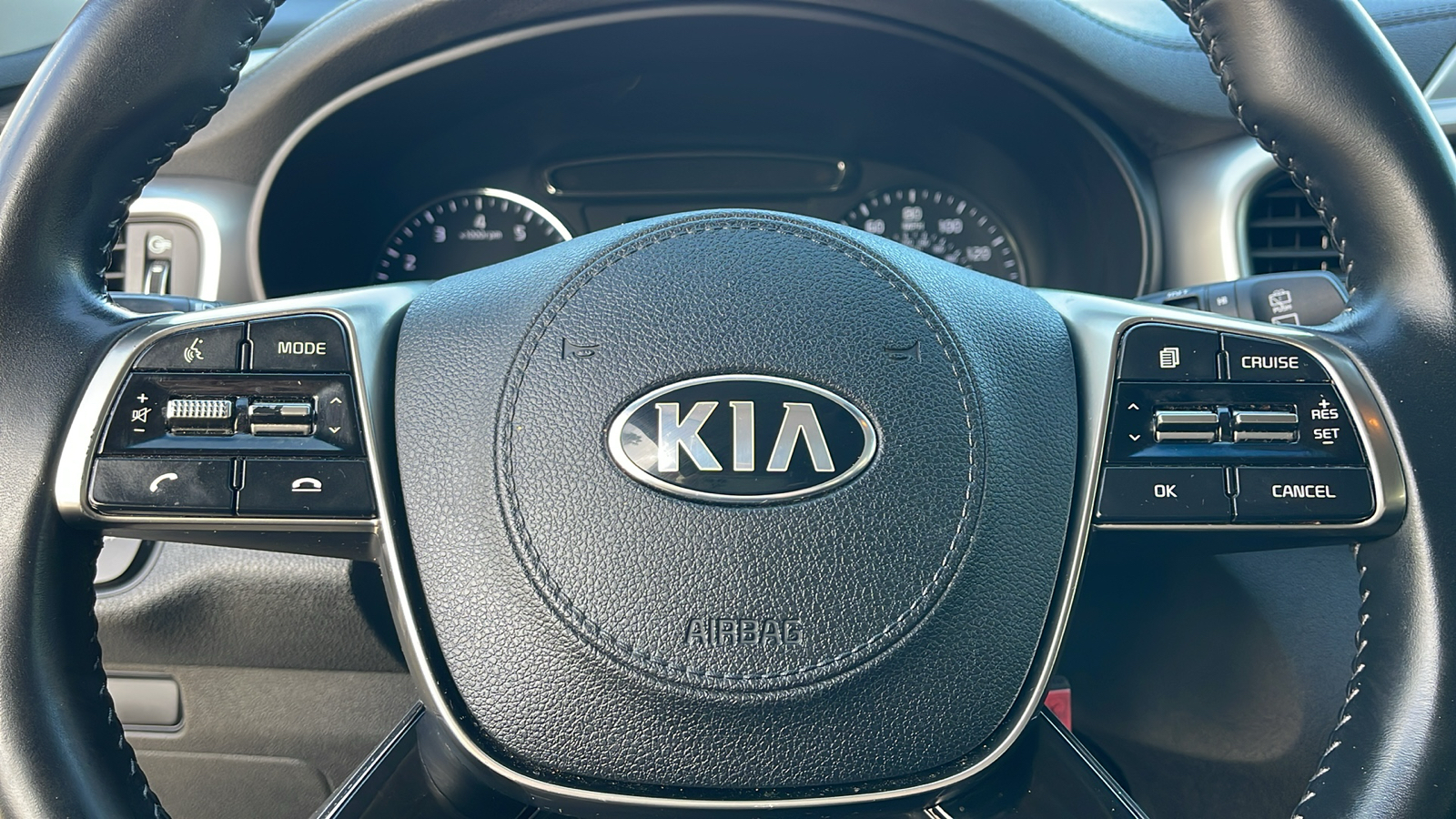 2019 Kia Sorento 3.3L LX 22