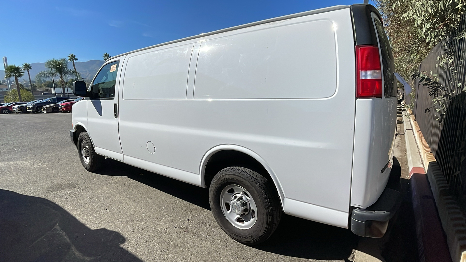 2019 Chevrolet Express 2500 Work Van 5