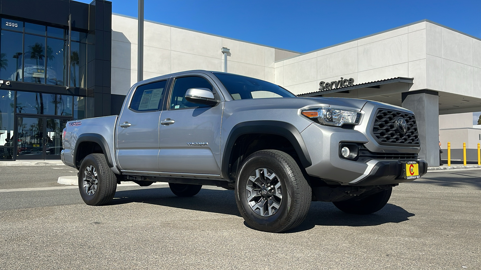 2021 Toyota Tacoma TRD Off-Road 1