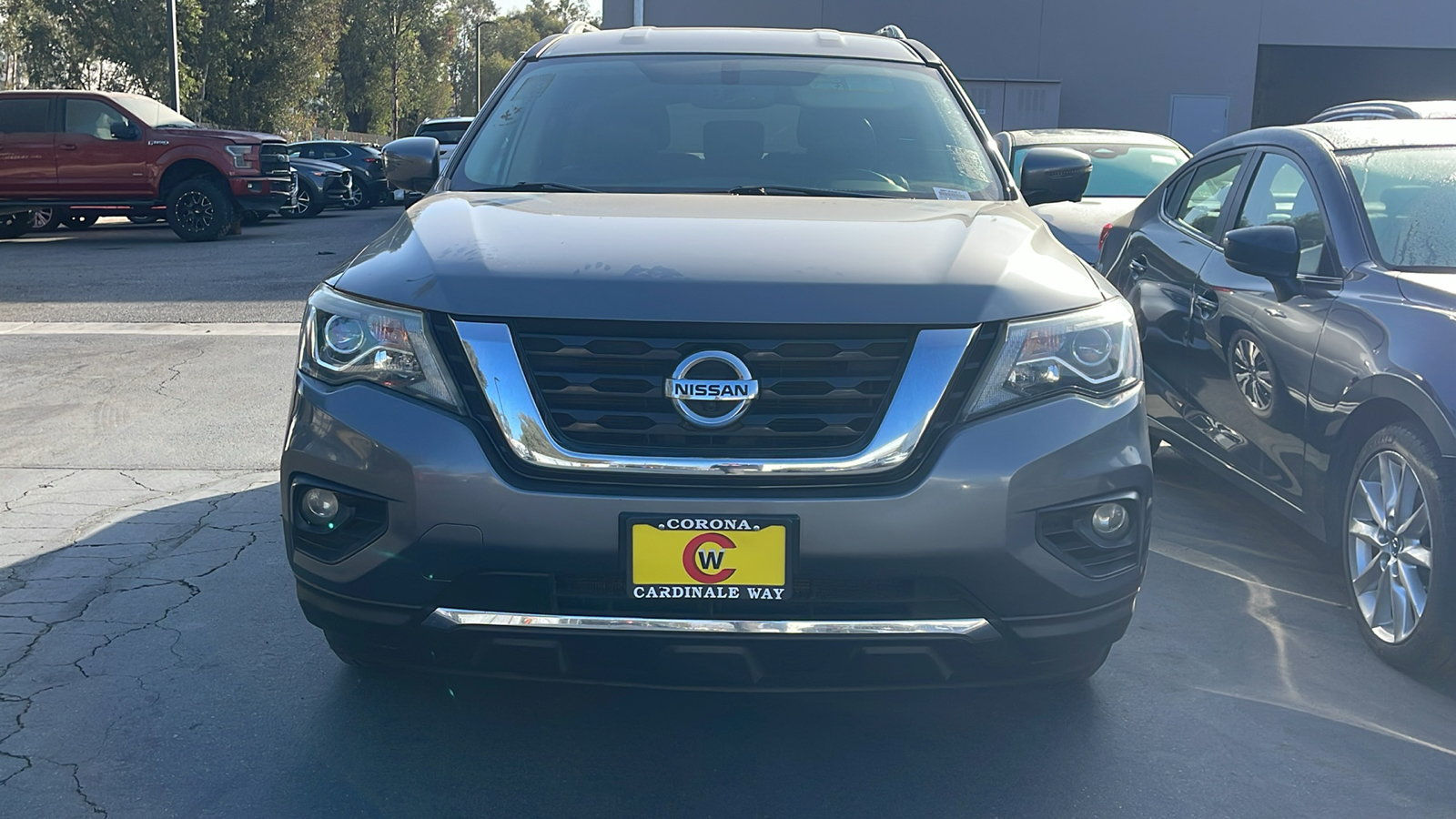 2020 Nissan Pathfinder SL 2WD 6