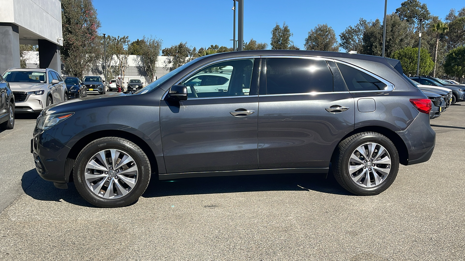 2014 Acura MDX Technology Pkg w/Entertainment Pkg 9