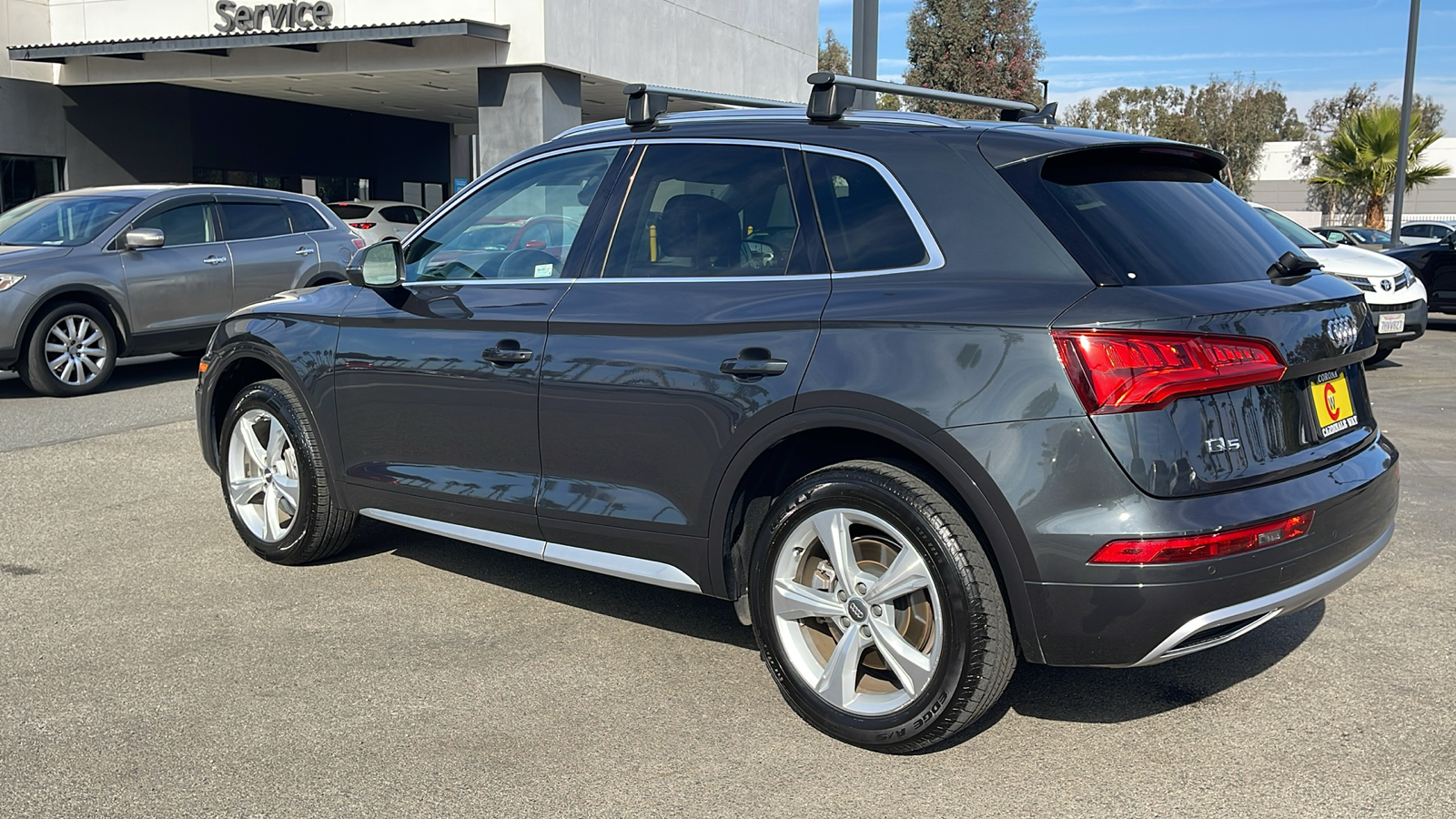 2020 Audi Q5 Titanium Premium 45 TFSI quattro S tronic 11